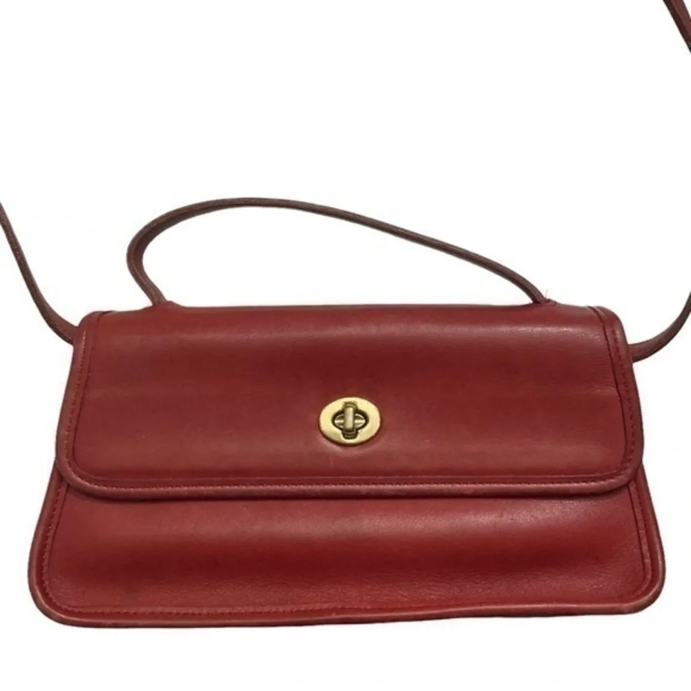 Coach rare red geometric convertible clutch bag 9044 unicorn beautiful